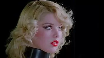 play Marilyn jess é um robô programado para foder como o inferno