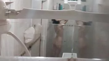 Redare O compilație a colegului meu de cameră la duș