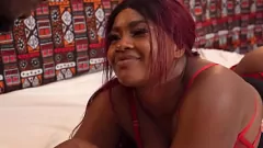 Oynat Büyük Eşek Wayne Sexybaby644'ün Yüzüne Boşaldı