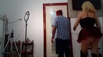 चलाएँ बास्टिडोर्स स्टेला स्टिल एंड मिस्टर डिक डा पेपेकस एडिशन नोस बस्टिडोर्स डू हैलोवीन/फुल ऑन रेड