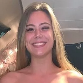 قناة Avery Cristy