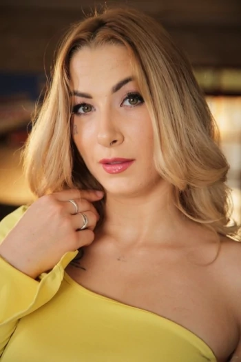 قناة Melanie Tucker