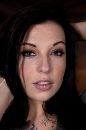 Pornstar Aria Aspen